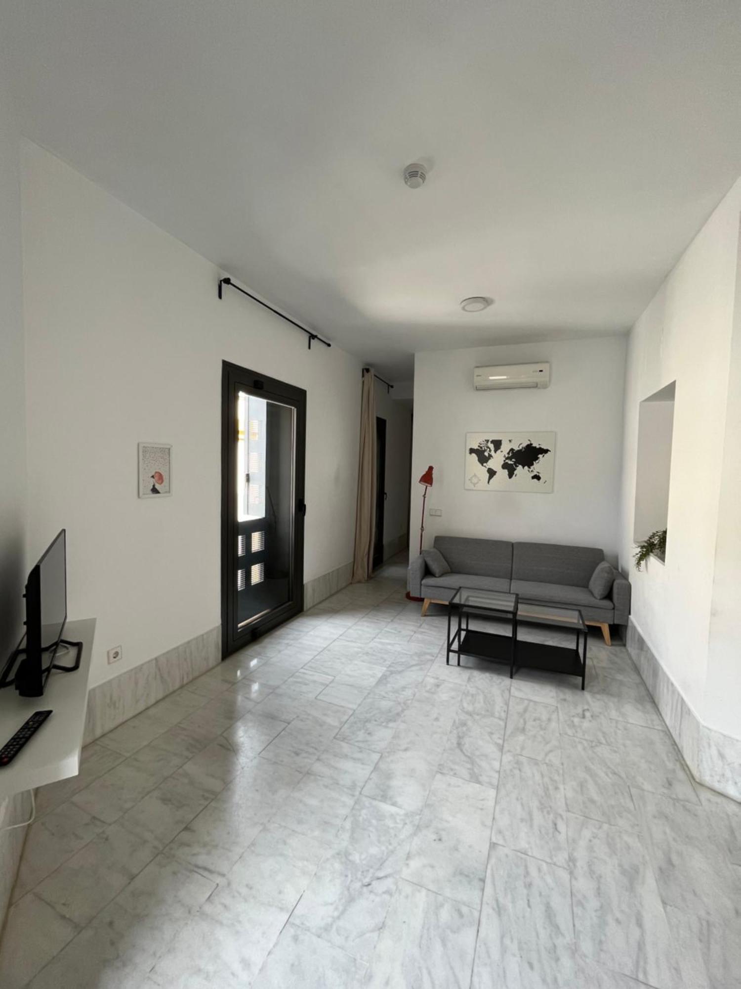 Center Sevilla Confort 7 Bagian luar foto